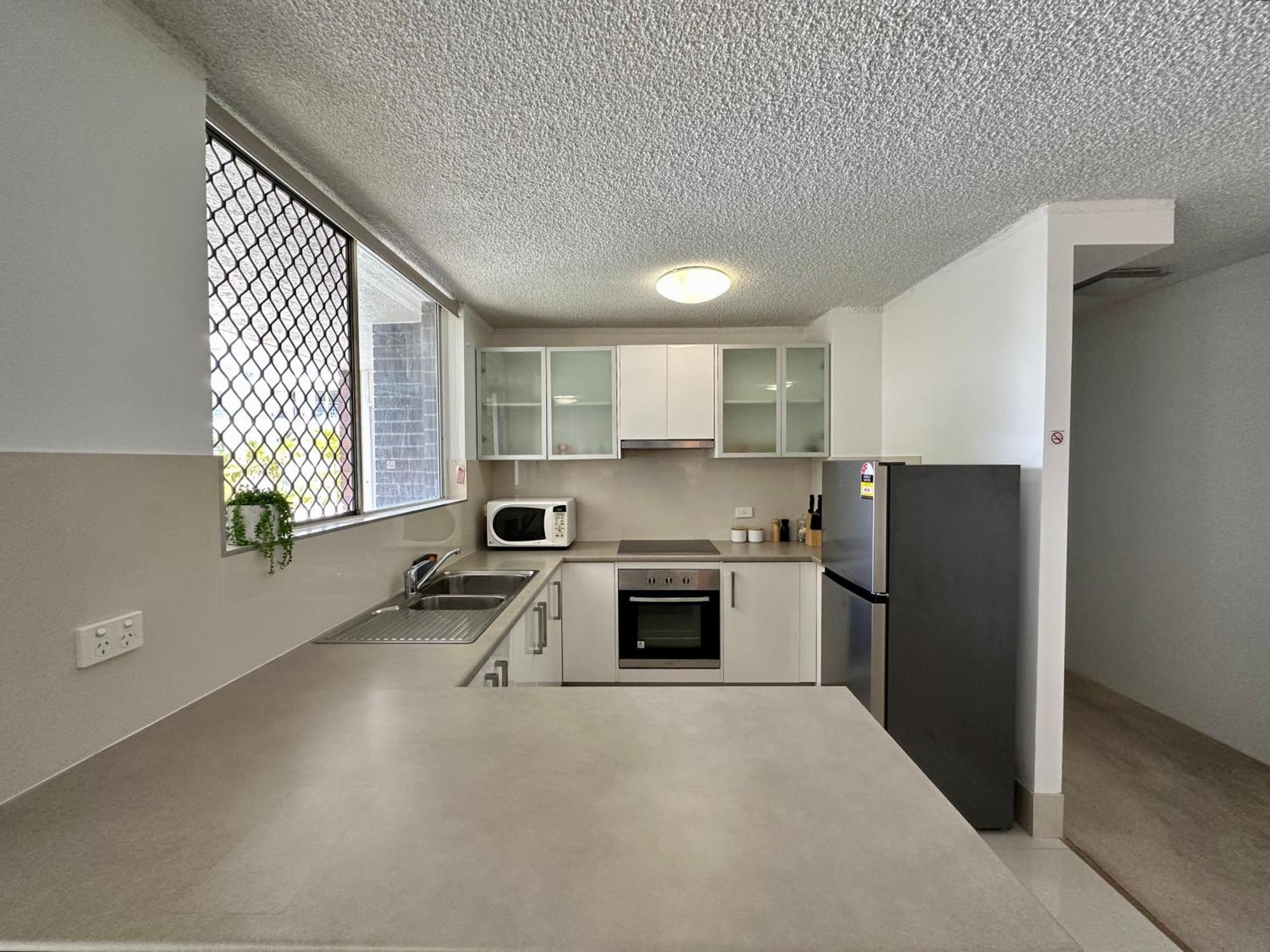 Meridian Tower Kirra Beach Coolangatta Exterior photo