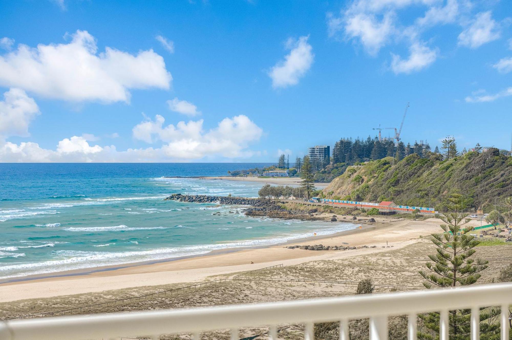 Meridian Tower Kirra Beach Coolangatta Exterior photo